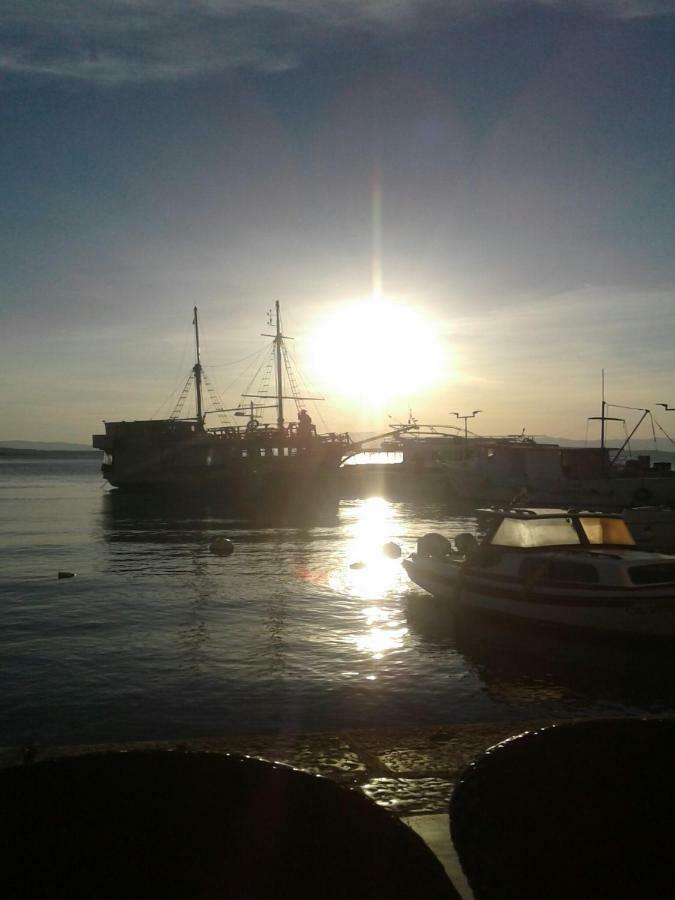 Apartmani Maric Selce Esterno foto